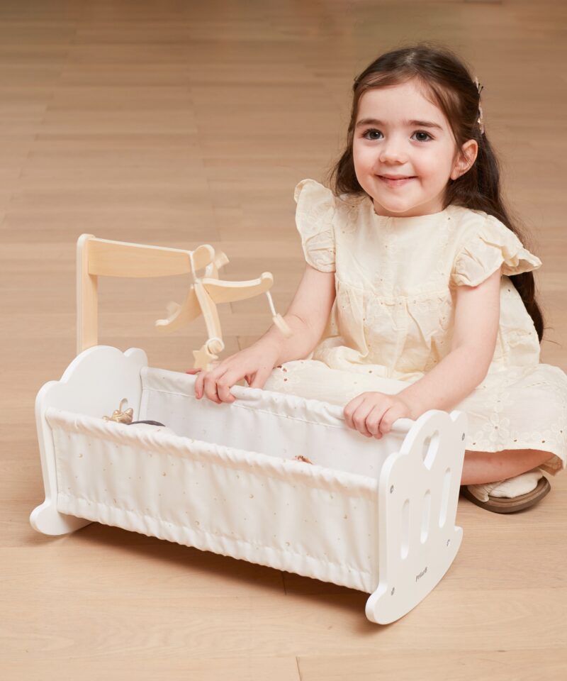 Häll koos pehme padja ja tekiga