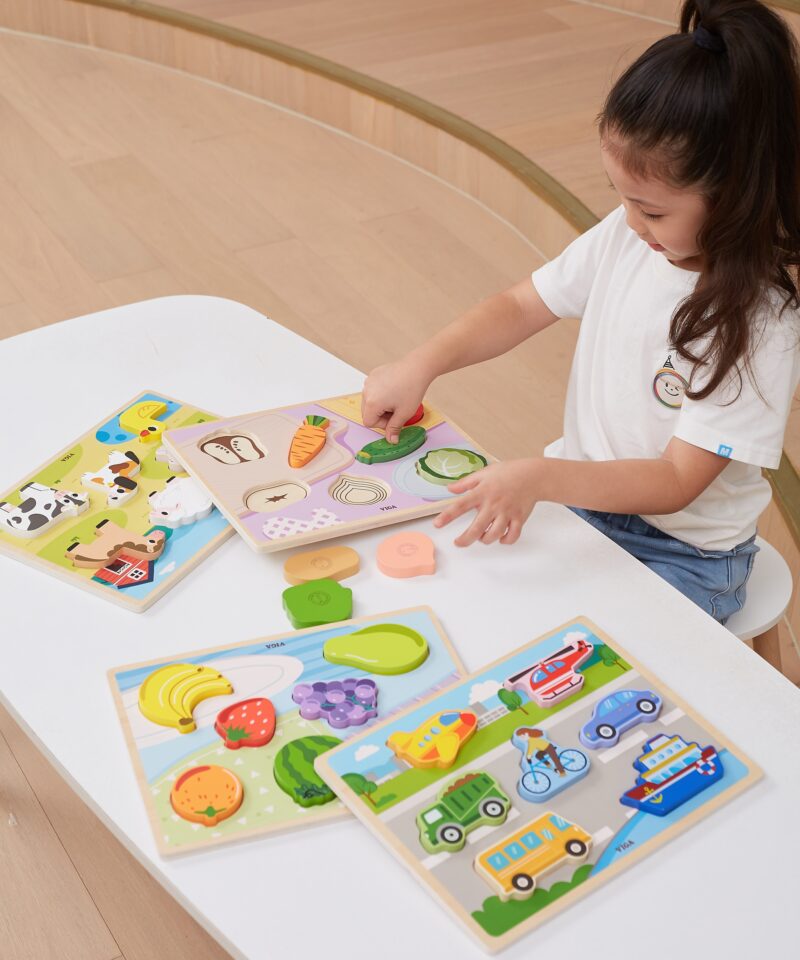 Erksavärviline puidust pusle