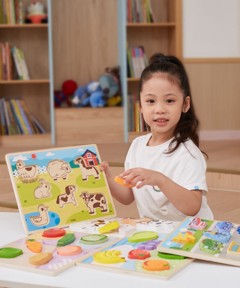 Arendav puuviljamosaiik puidust