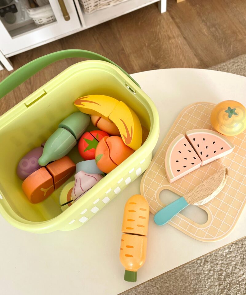 Puidust komplekt tervisliku toitumise õppimiseks