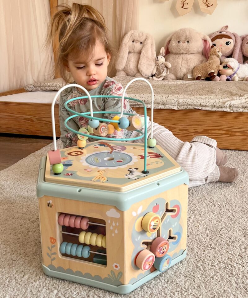 Hariv ja lõbus mängukeskus