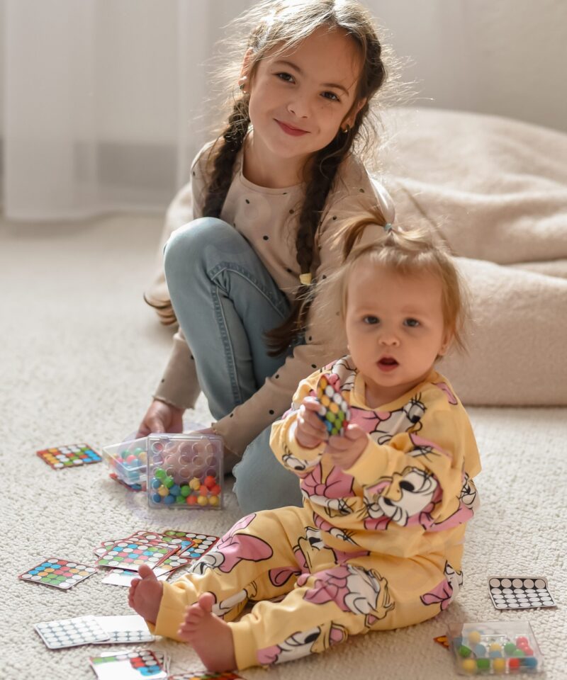 Lastele mõeldud kaasahaarav värvimäng