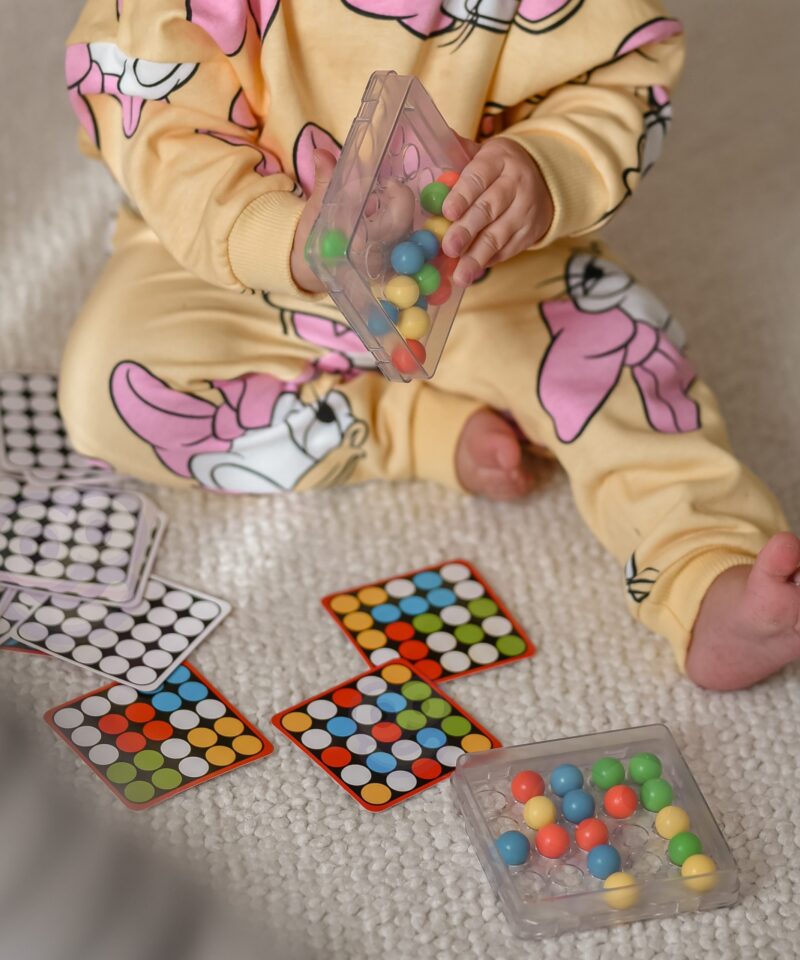 Lastele mõeldud kaasahaarav värvimäng