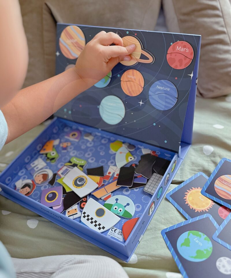 Laste magnetiline pusle kosmoseteemal