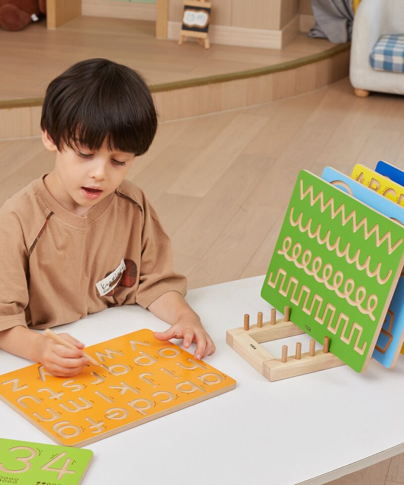 Elegantne puslehoidja mahutab kuni 10 tahvlit