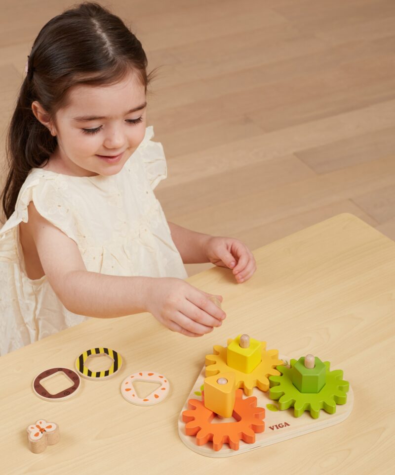 Looduslikust puidust valmistatud