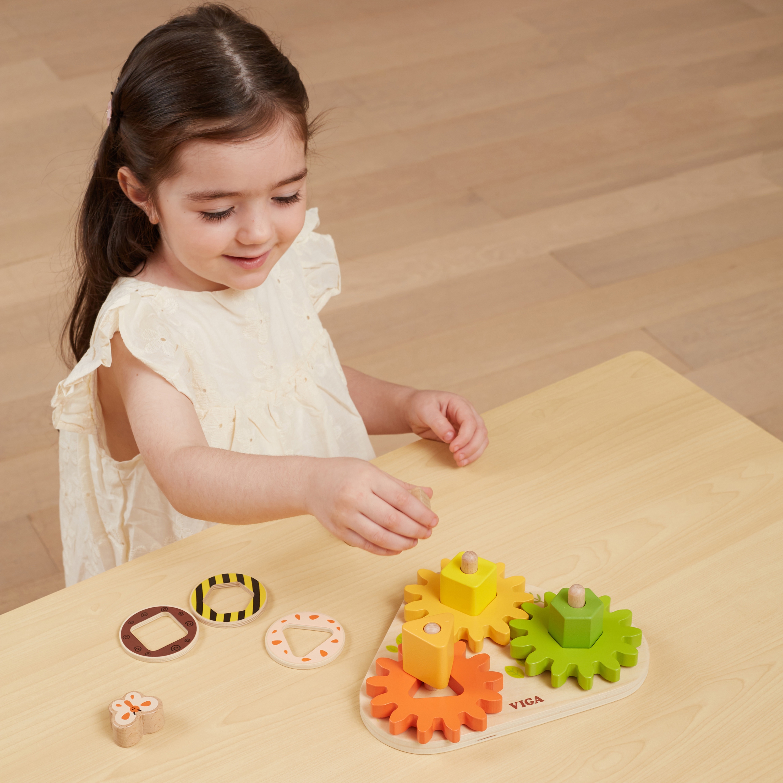 Looduslikust puidust valmistatud