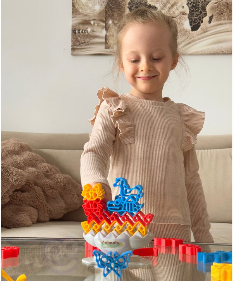 Värvilised loomakujulised klotsid