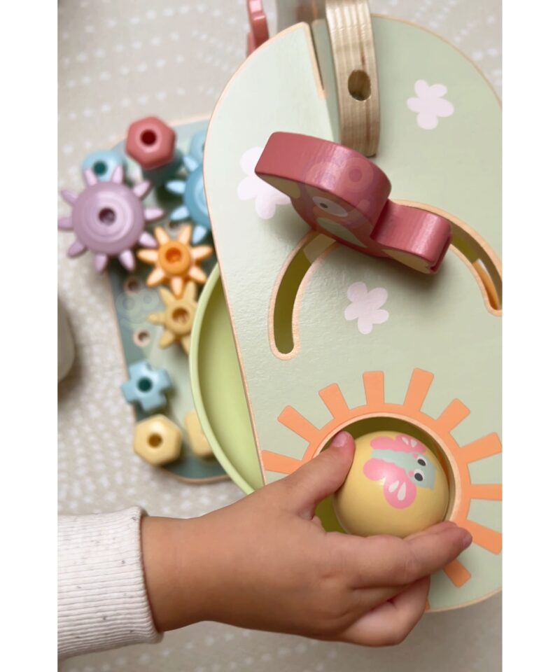 Mitmekülgne mänguasi lapse arenguks