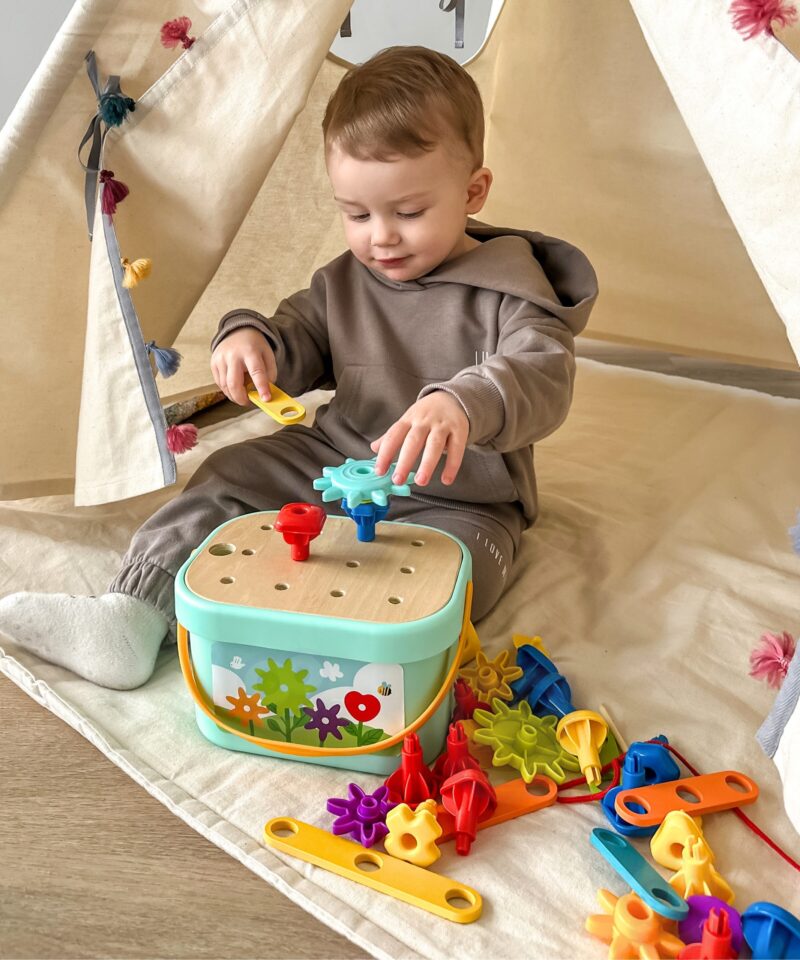 Lapsed avastamas motoorikakeskuse võimalusi