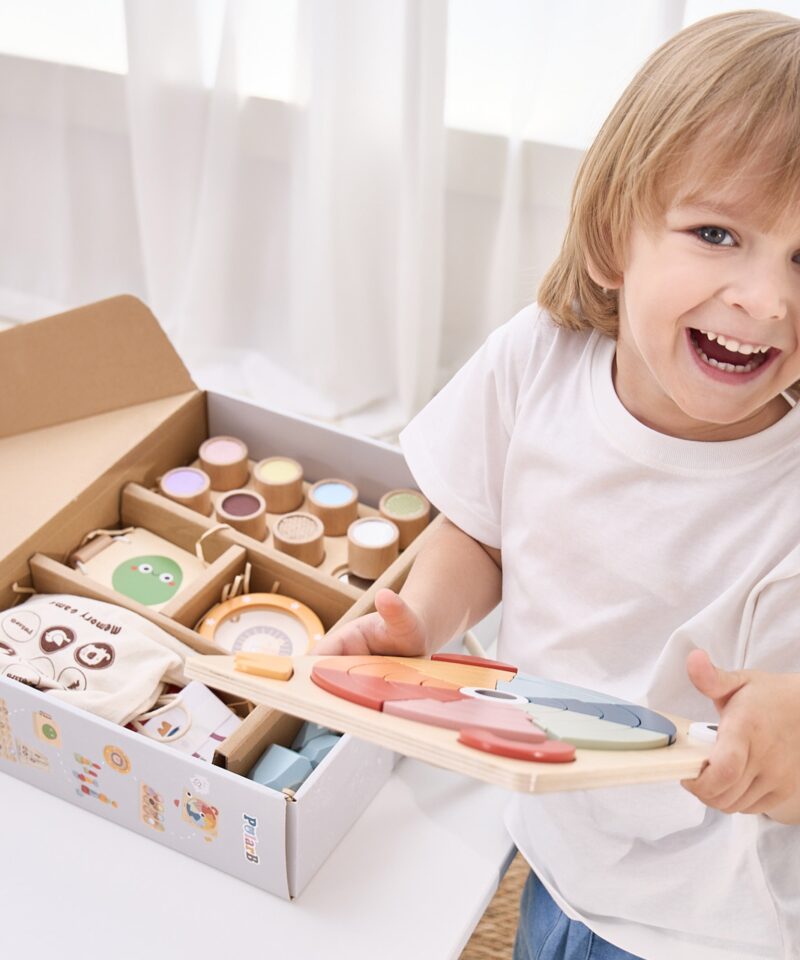 Värvilised ja arendavad mänguasjad