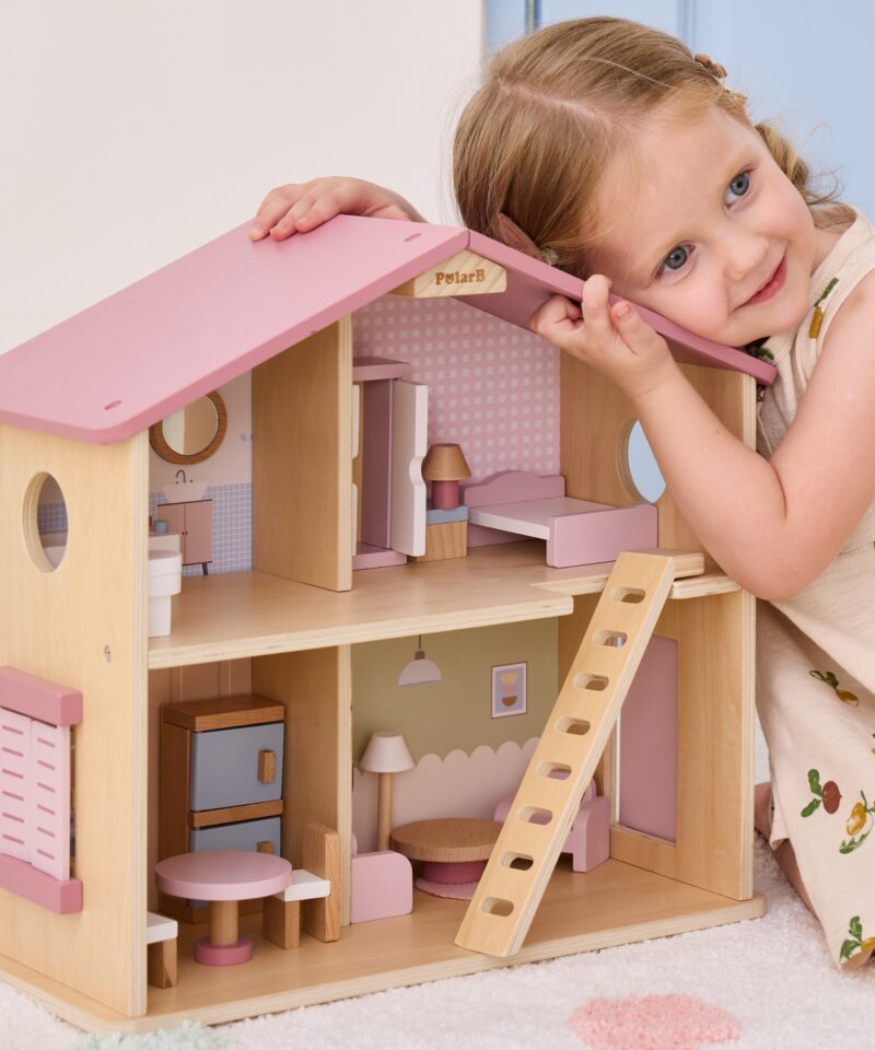 Magamistuba puidust nukumajas