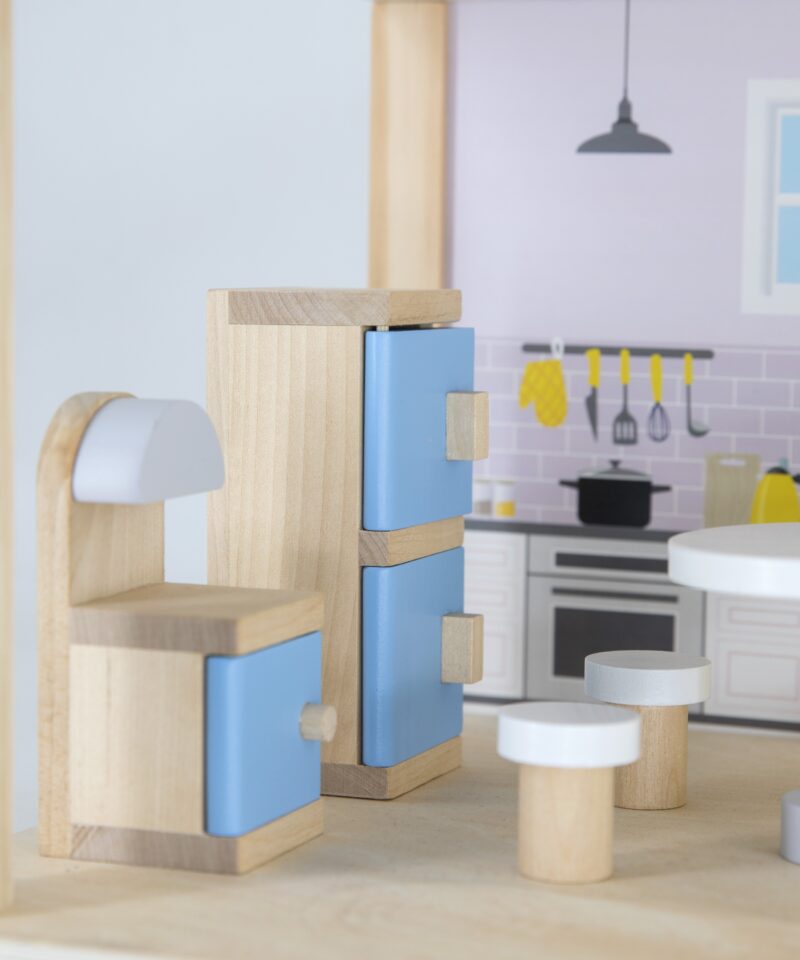 Nukud ja aksessuaarid nukumajas