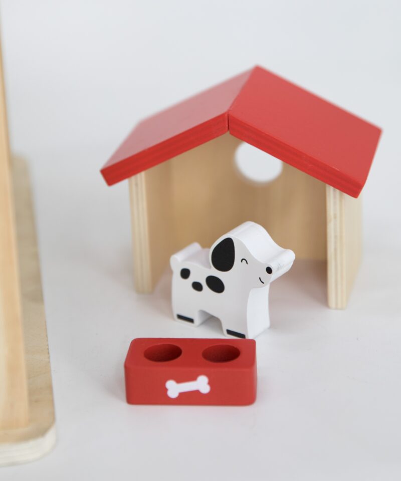 Loovust arendav puidust nukumaja