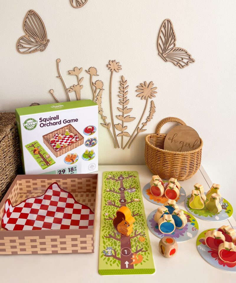 Puidust täring viljaaia mängus