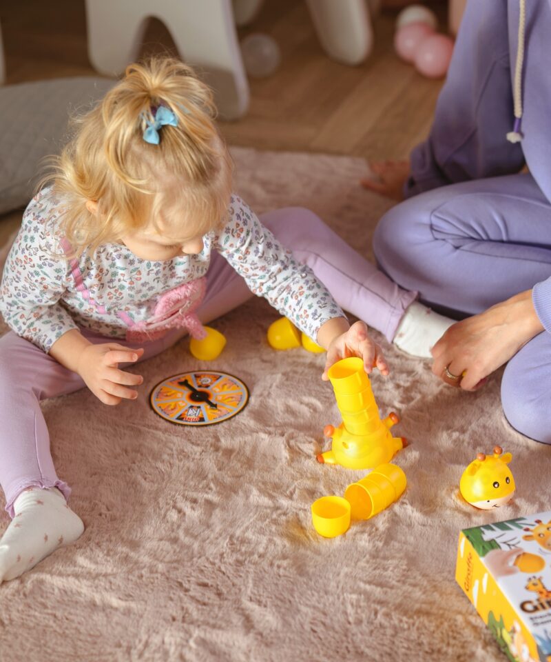 Kaelkirjakuga mäng suurendab osavust