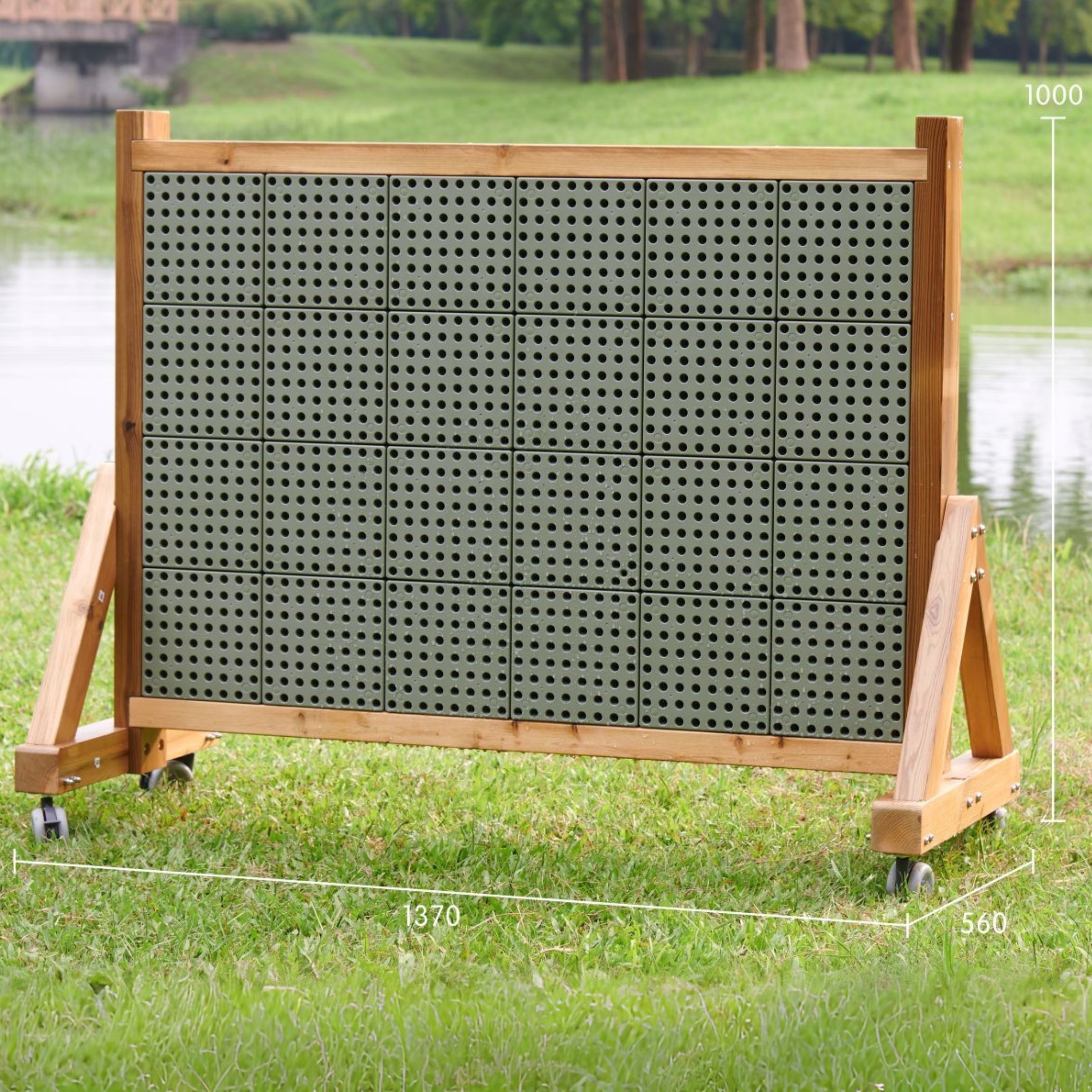 Seinapaneel laste loovuse arendamiseks