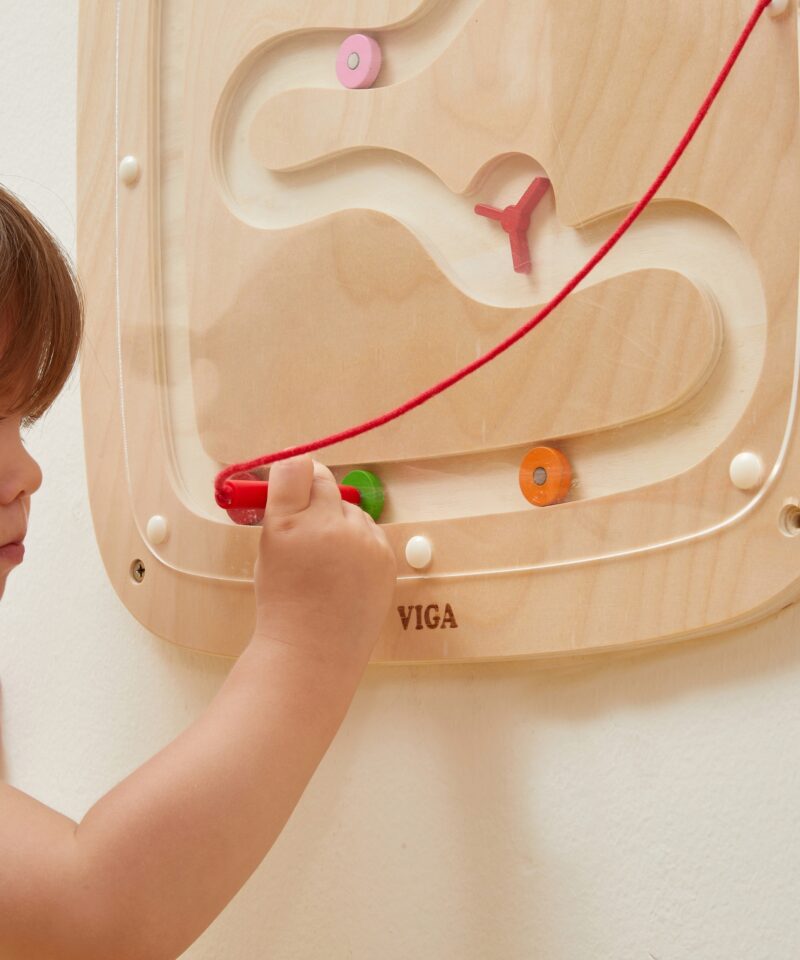 Magnetiline pliiats ja värvilised kettad