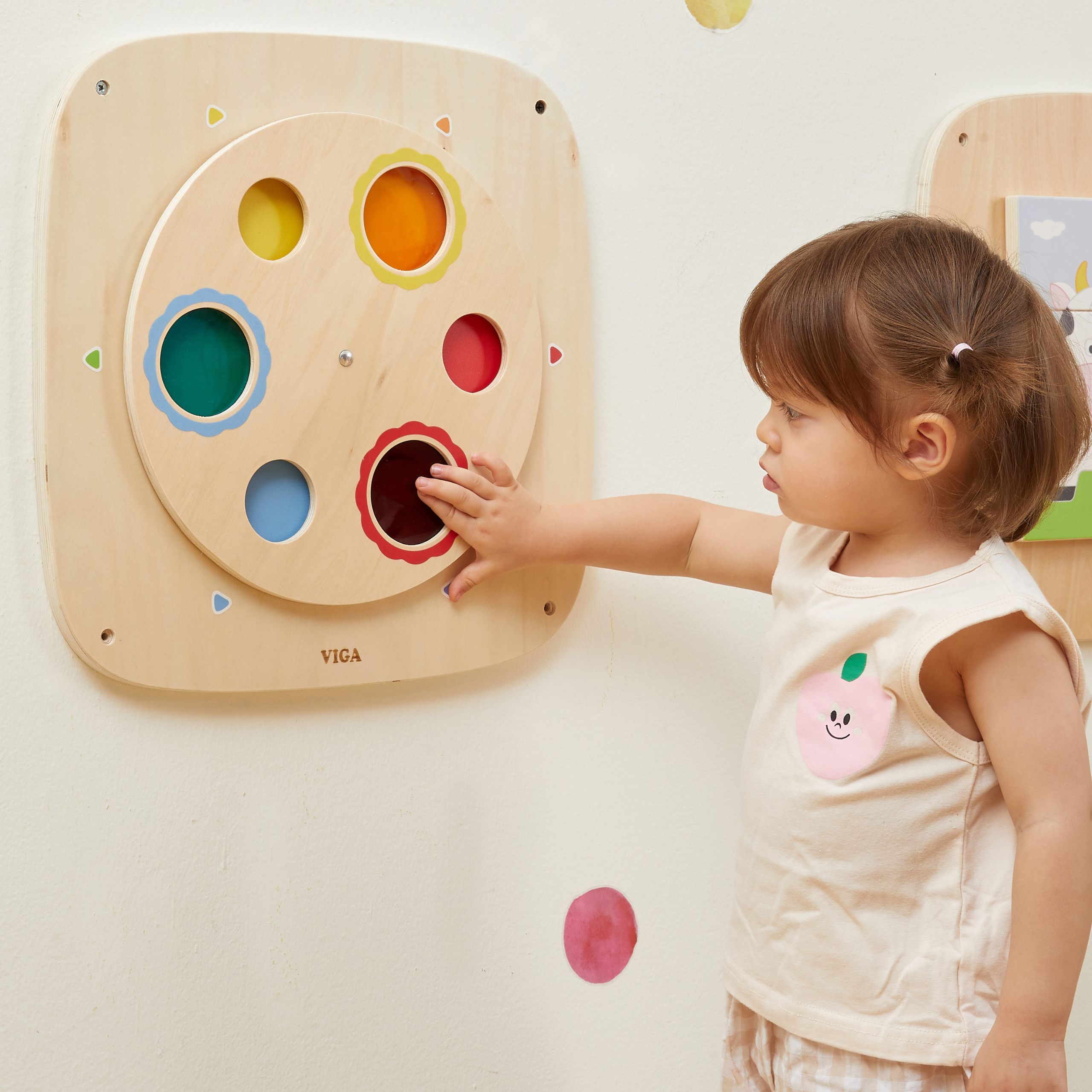 Pööratav ketas värvide segamiseks