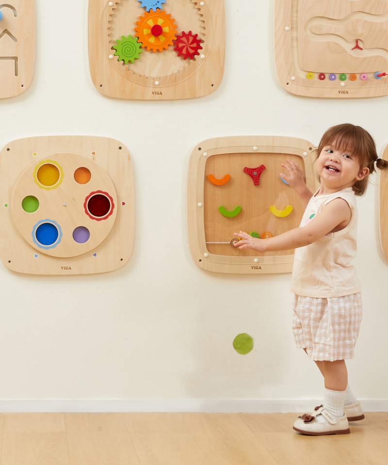 Seinale kinnitatav värvitahvel