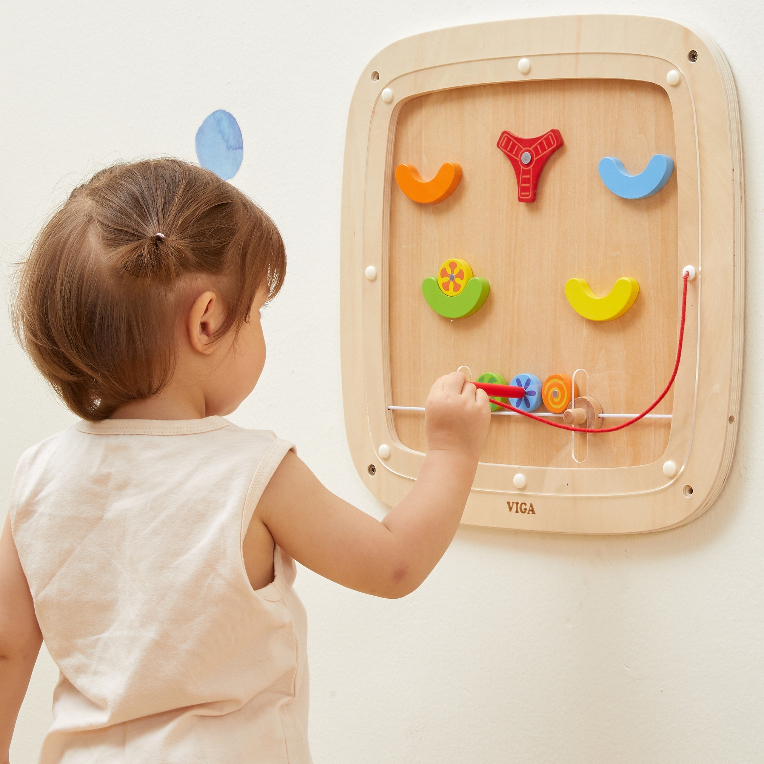 Magnetpliiatsiga mängupaneel