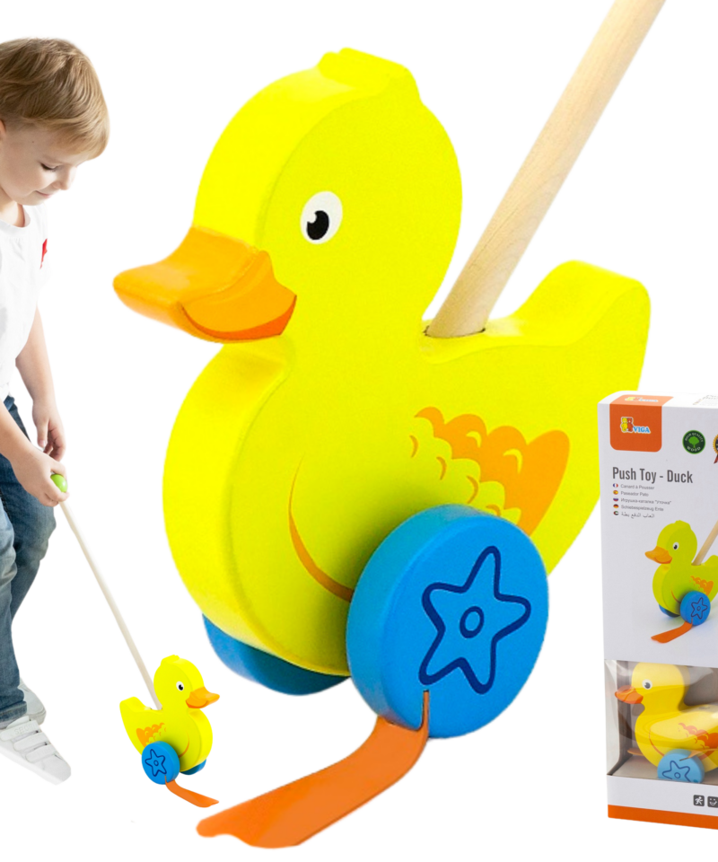 Puidust puksiirpart lastele liikumas