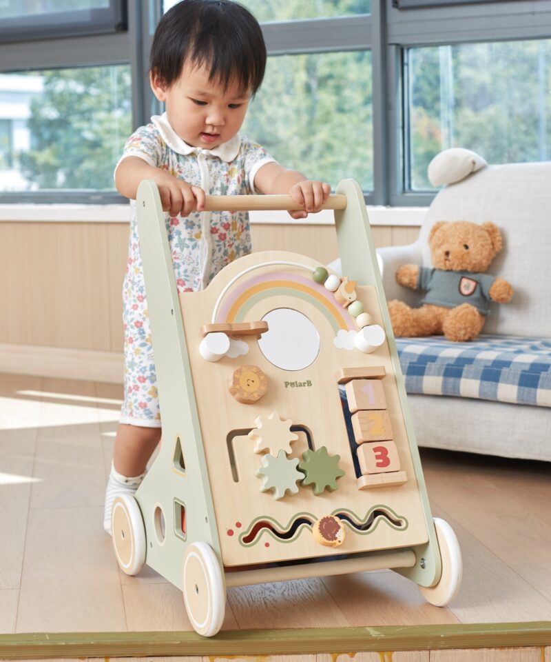 Koonusrattad ja flipboardi tahvel