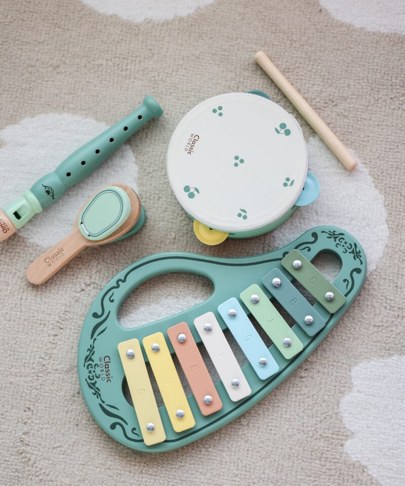 Loovust toetav muusikariistade komplekt