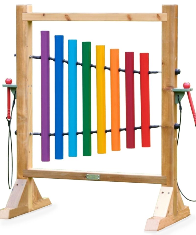 Värvilised muusikakellad lastele mänguväljakul