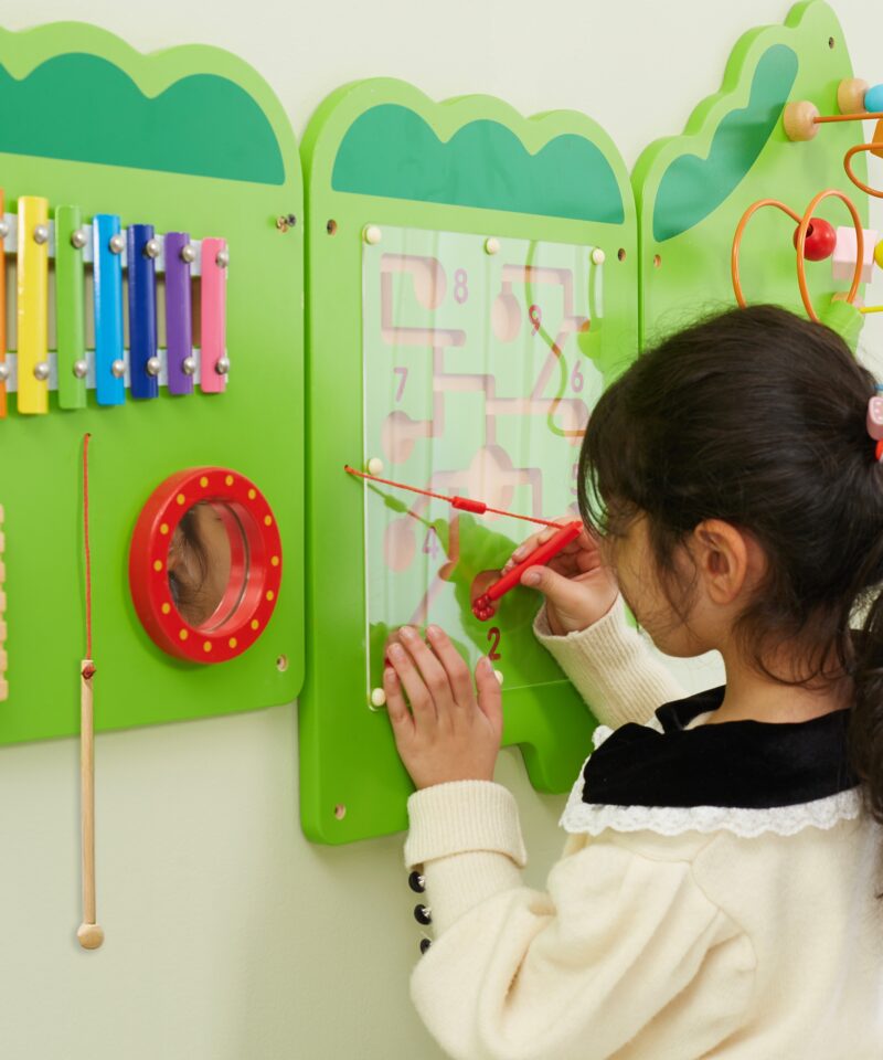 Krokodilli kujuline mängulaud