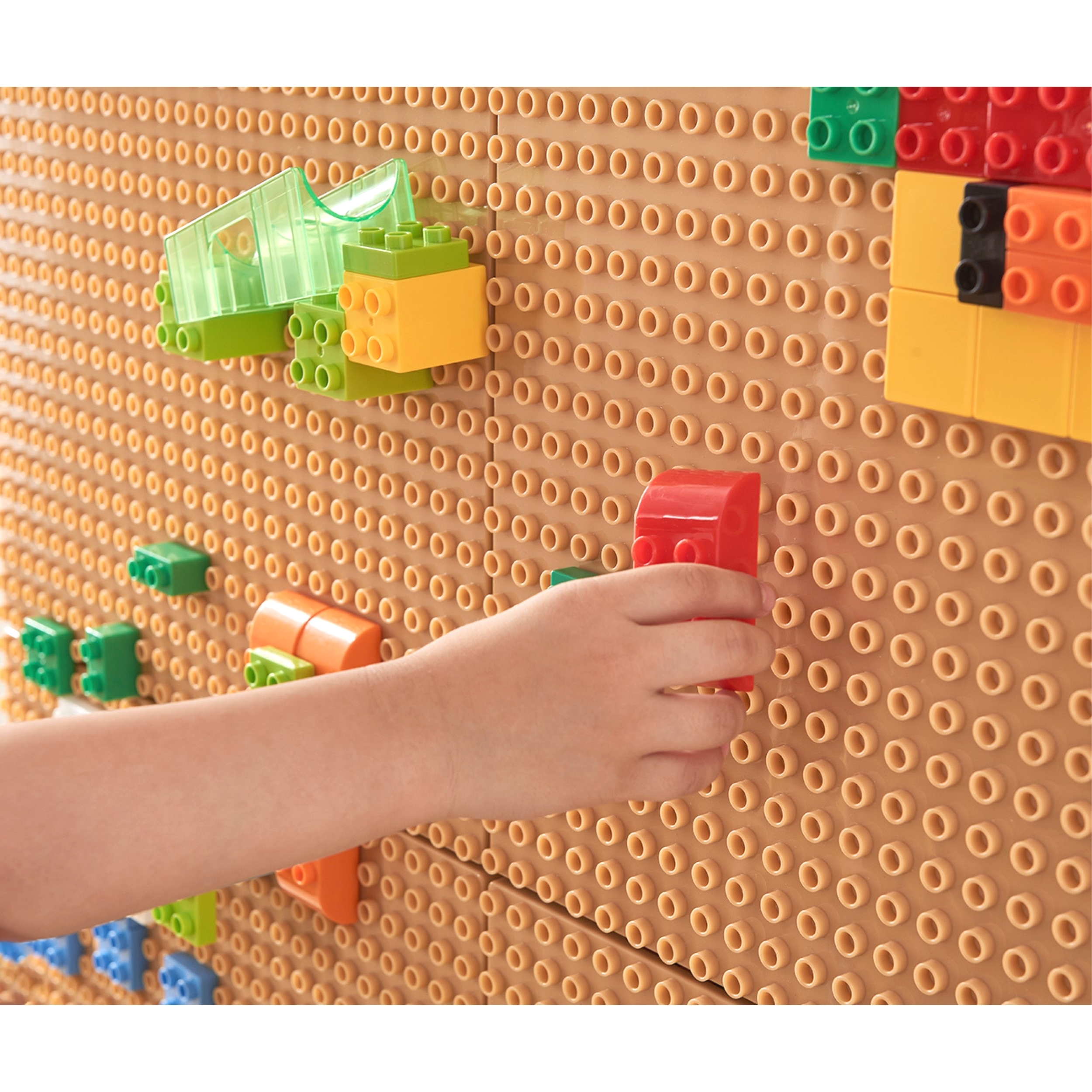 Kergesti kinnituvad ehitusklotsid