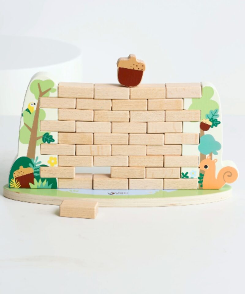 Metsateemaline osavusmäng orava motiiviga