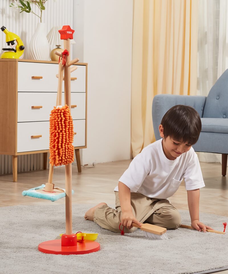 Lastele turvalised koristustarvikud