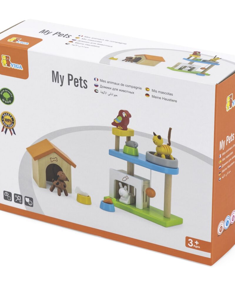 Jänes puidust mängukomplektis