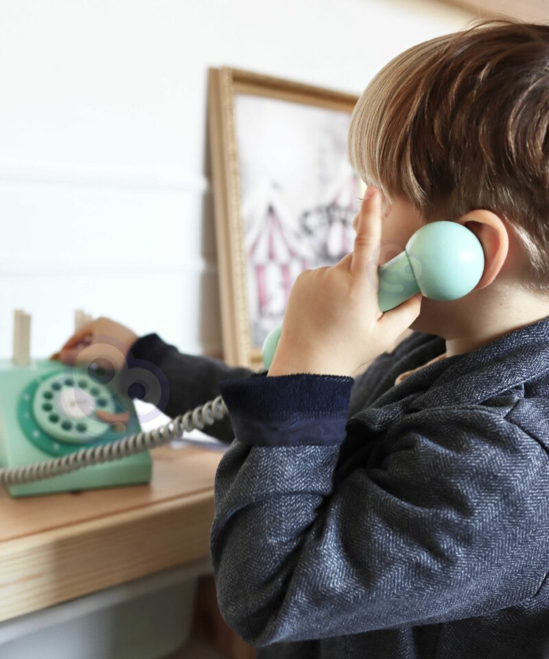 Loodussõbralik mängutelefon lastele