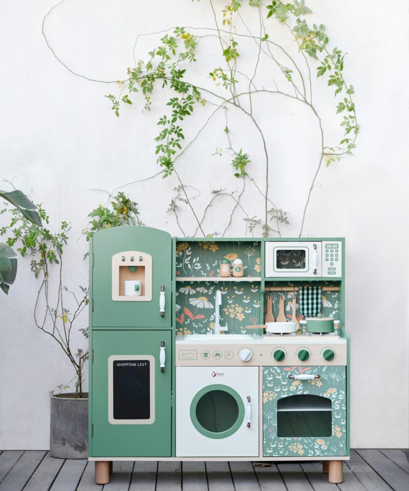 Nostalgiline puidust köögikomplekt