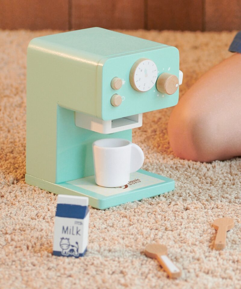 Mängukomplekt väikesele baristale