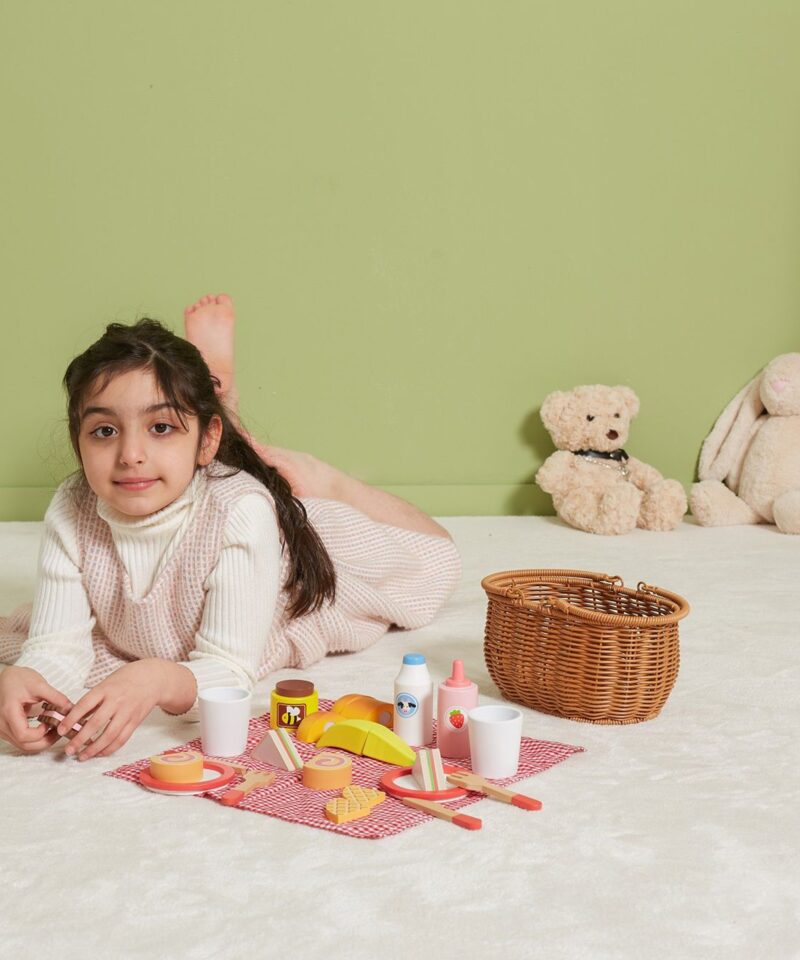 Puidust mängukomplekt toas ja õues