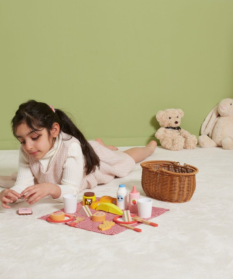 Puidust mängukomplekt toas ja õues