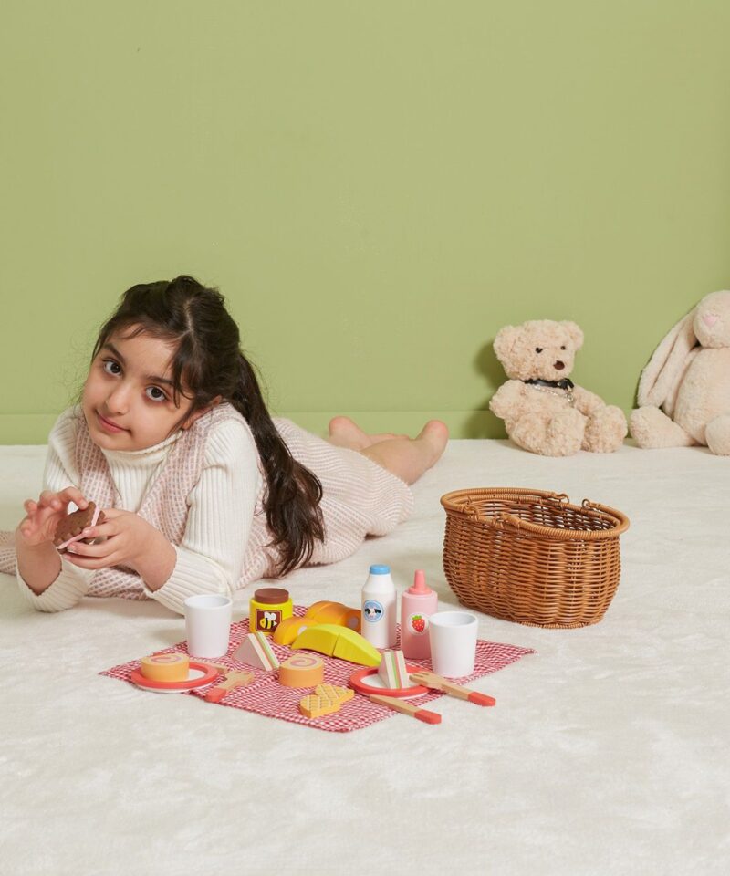 Puidust mängukomplekt toas ja õues