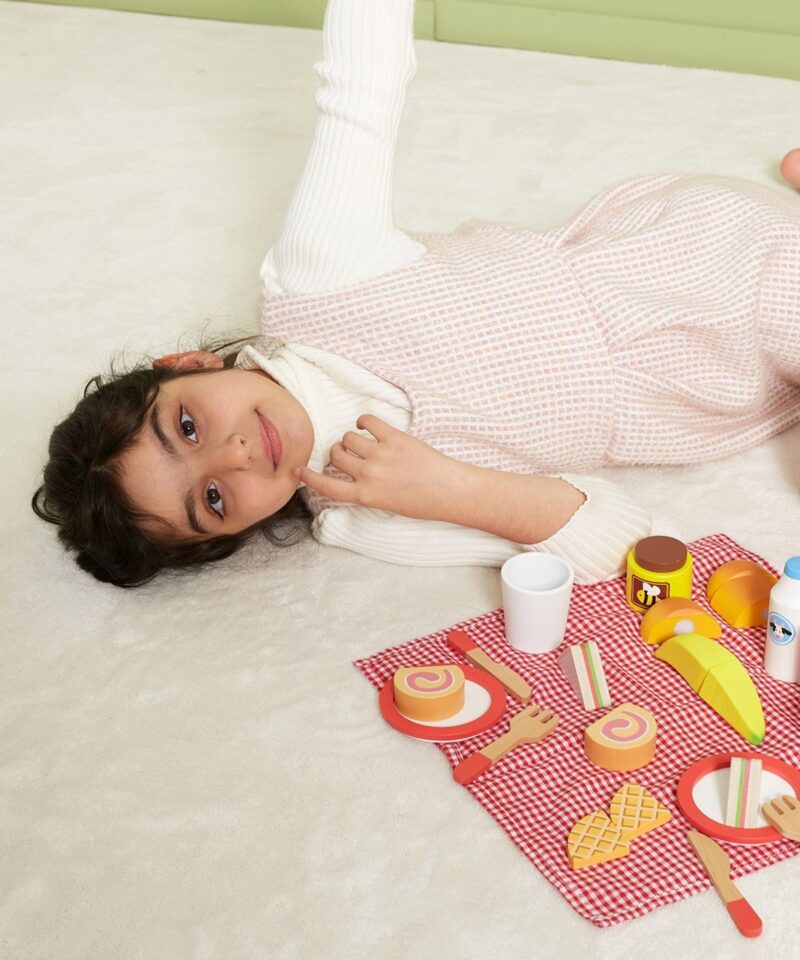 Puidust mängukomplekt toas ja õues