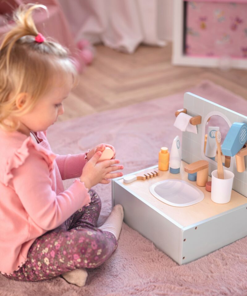 Kompaktne ja kaasaskantav vannitoakomplekt