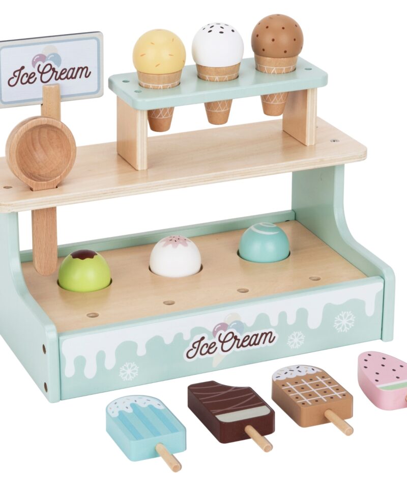 Arendab lapse käelisi oskusi