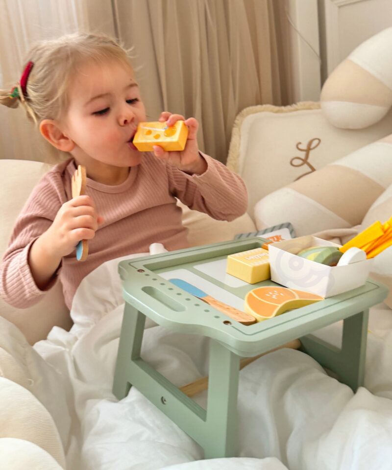 Lastele ohutu puidust komplekt