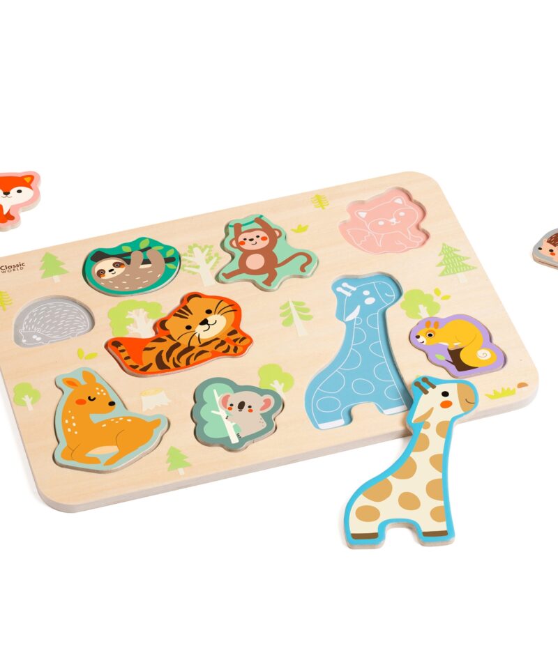 Laste puidust loomade pusle detail