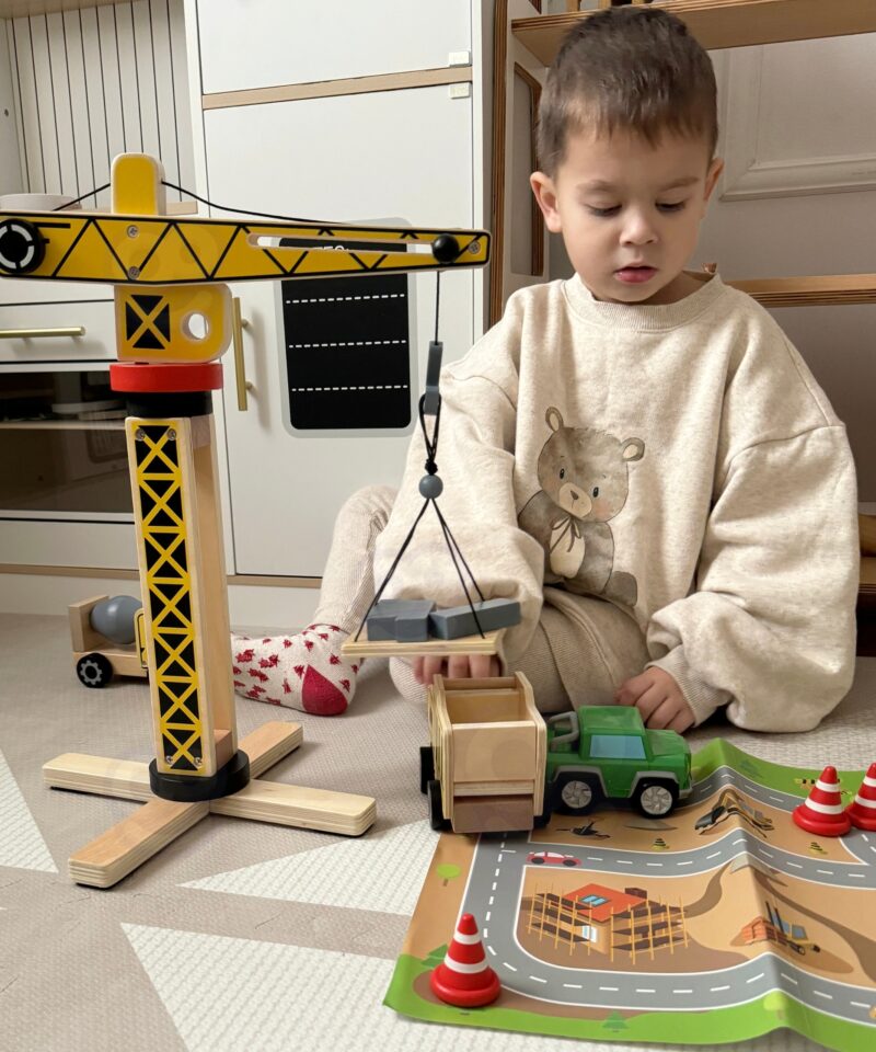 Arendav mängukomplekt väikestele inseneridele