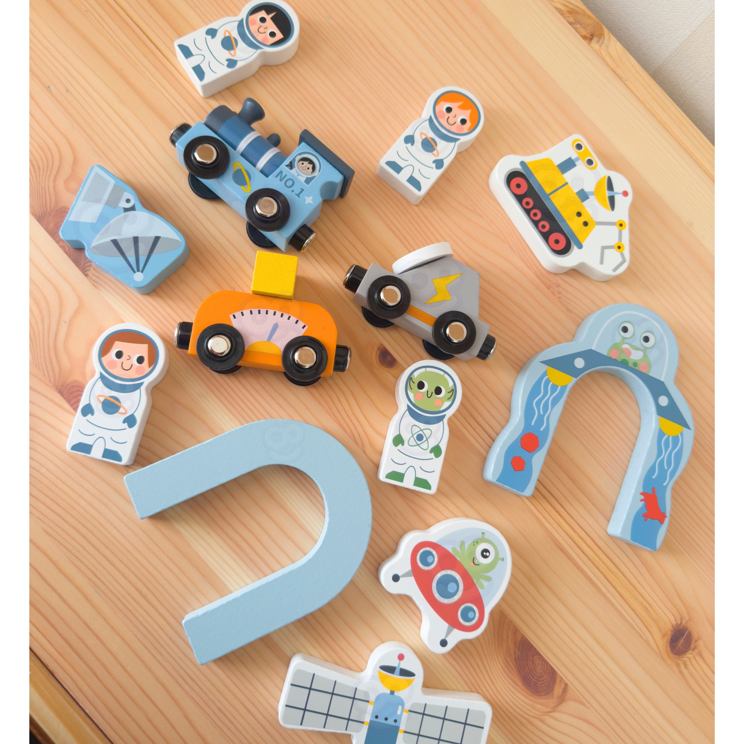 Kvaliteetne puidust mängukomplekt