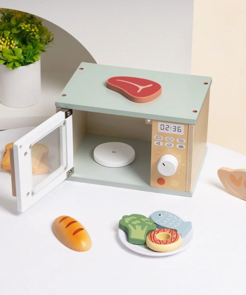 Mänguköök puidust mikrolaineahjuga