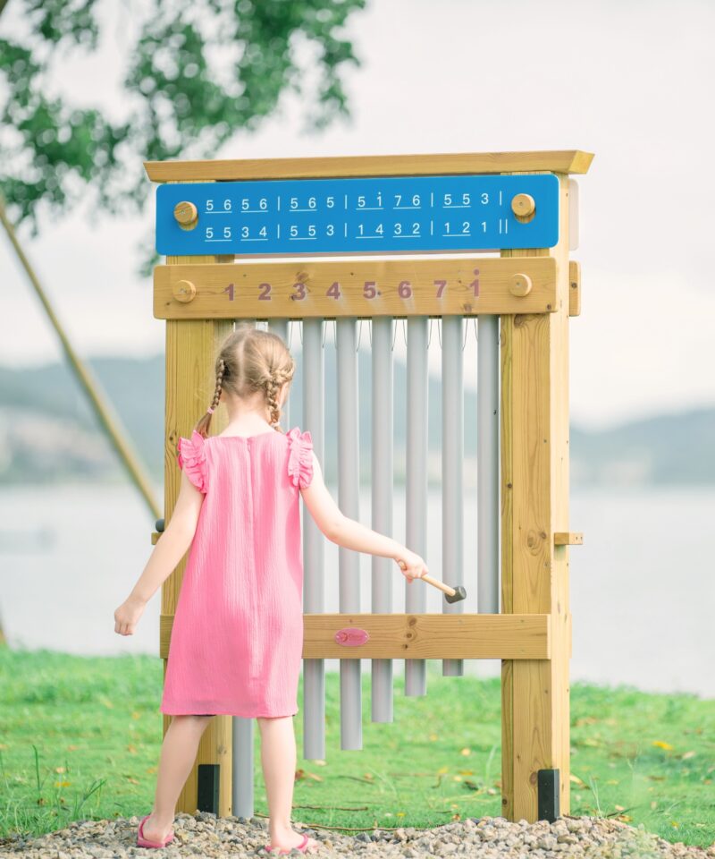 Suur muusikainstrument aias