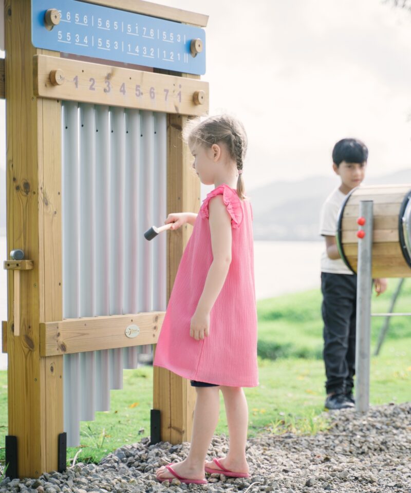 Muusikainstrument mänguväljakule